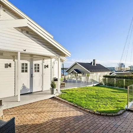 Villa Ved Sjoen - Husvik, Tonsberg! *