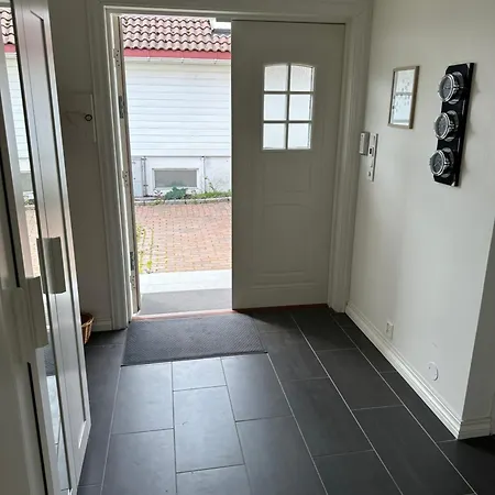 Ved Sjoen - Husvik, Tonsberg! Villa *